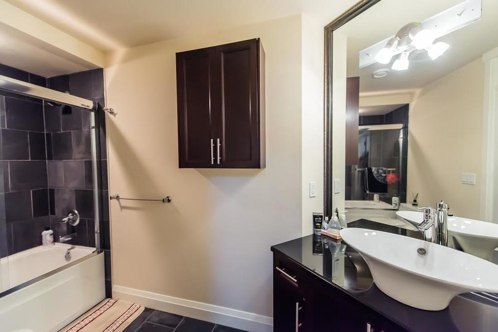 Grace Guest House Уайт Рок Екстериор снимка